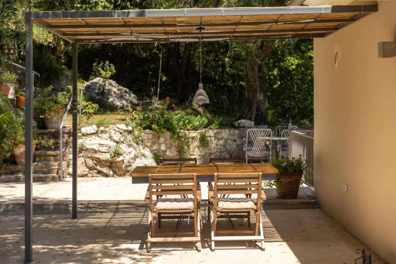 Paleokastritsa Red Gate Flat Apartment Exterior photo